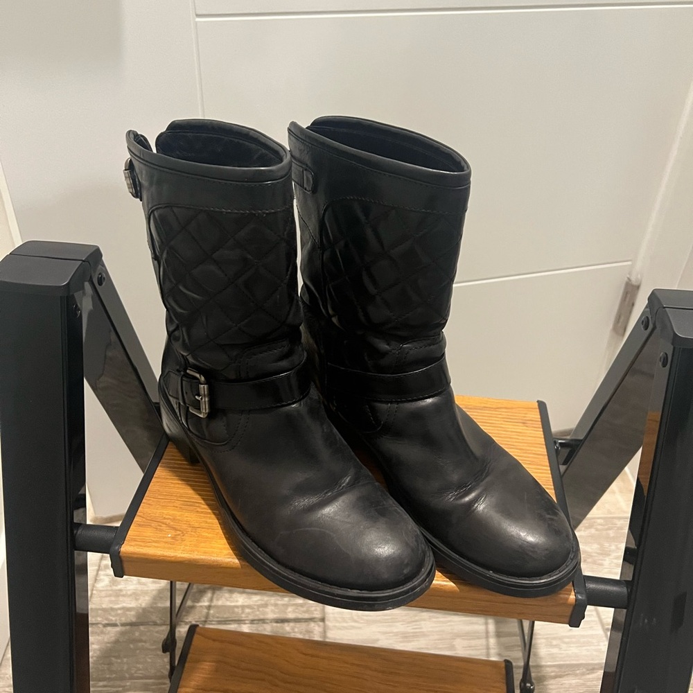Aquatalia Black Quilted Ankle Boots